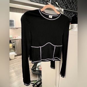 Black long sleeves top